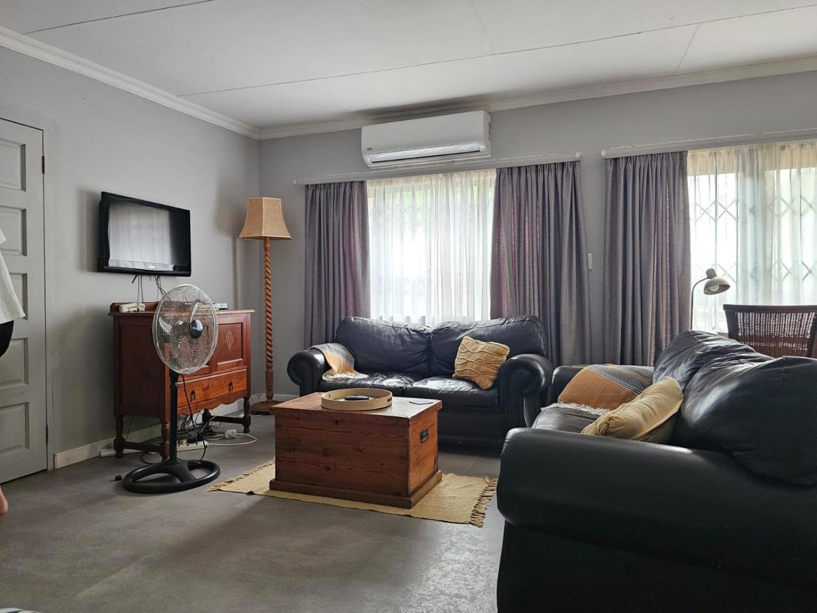 Giraffe'S Rest, Self Catering Studio Apartment Witrivier Buitenkant foto